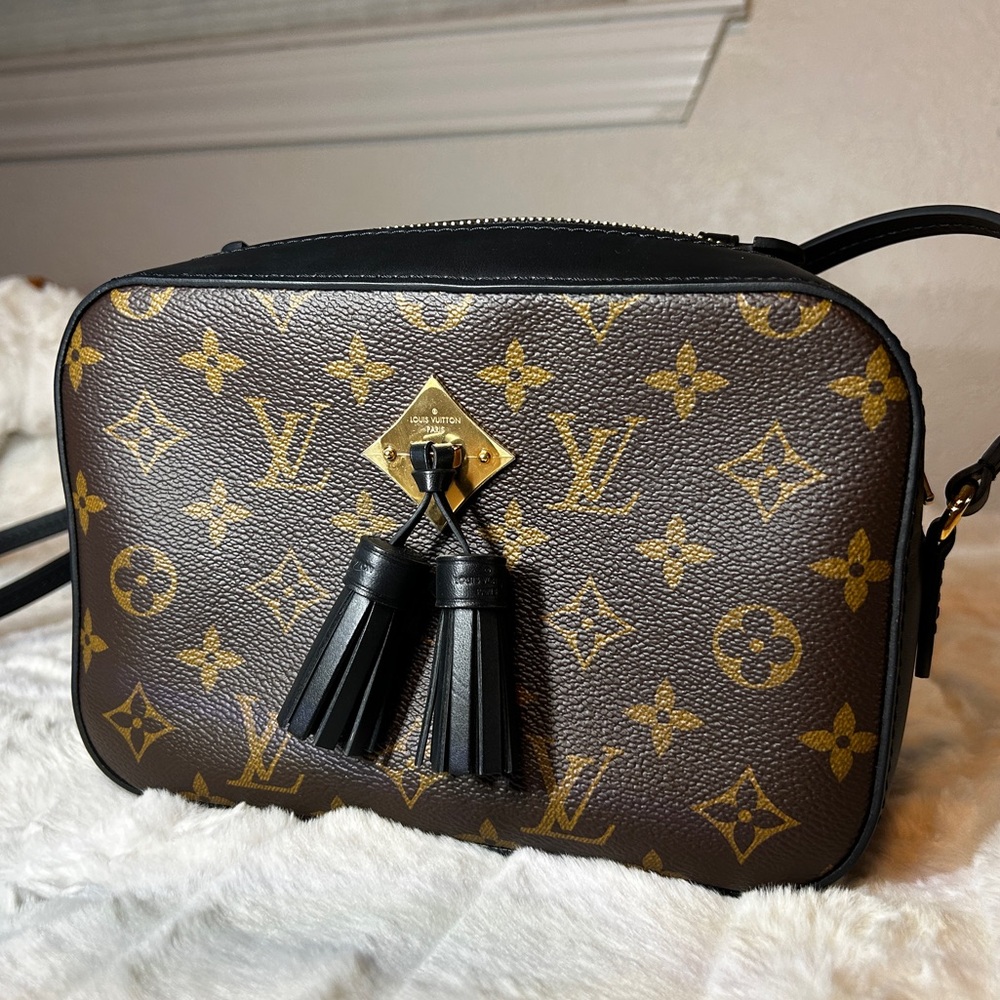 LOUIS VUITTON
Black Monogram Canvas Saintonge - Picture 3 of 16